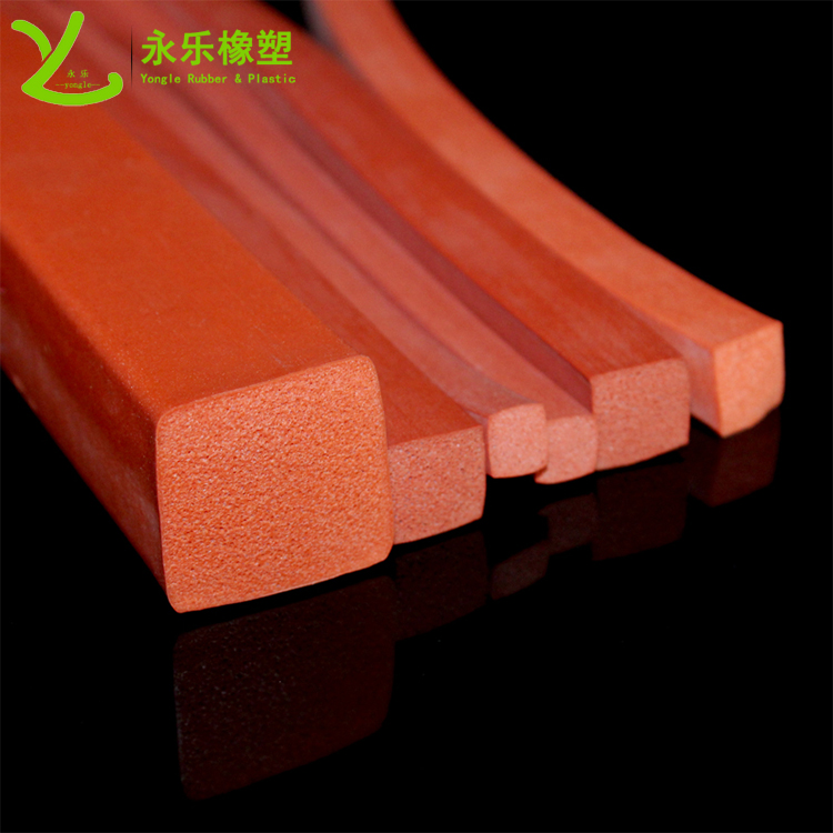 擠出硅膠密封條，耐高溫發(fā)泡硅膠條，阻燃硅膠發(fā)泡條