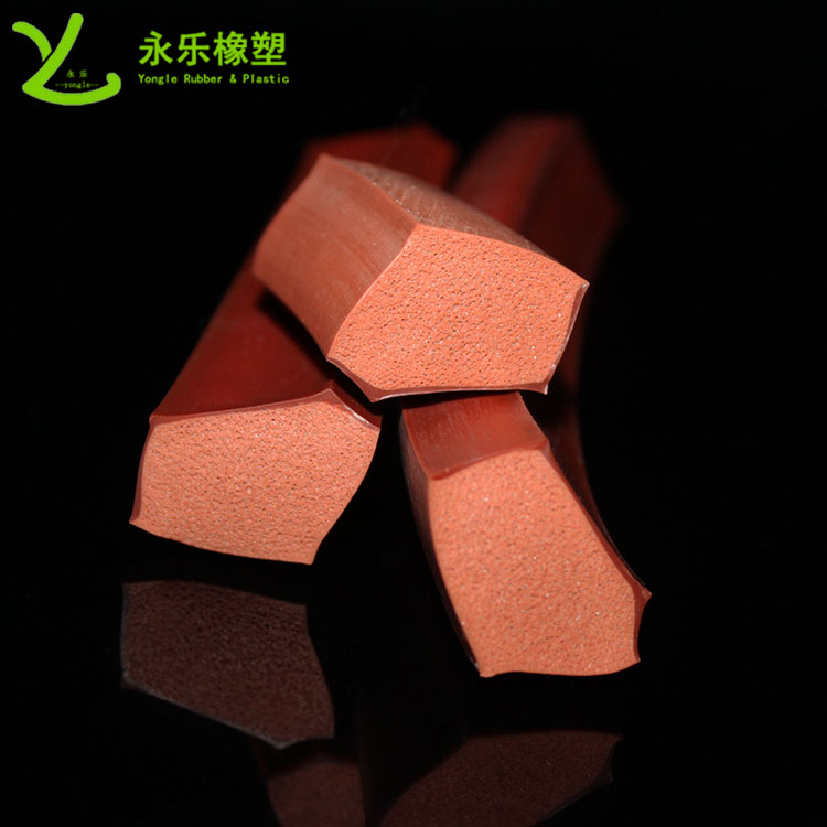 北辰擠出復(fù)合發(fā)泡硅膠條，耐高溫復(fù)合發(fā)泡硅膠條，耐老化復(fù)合發(fā)泡硅膠條