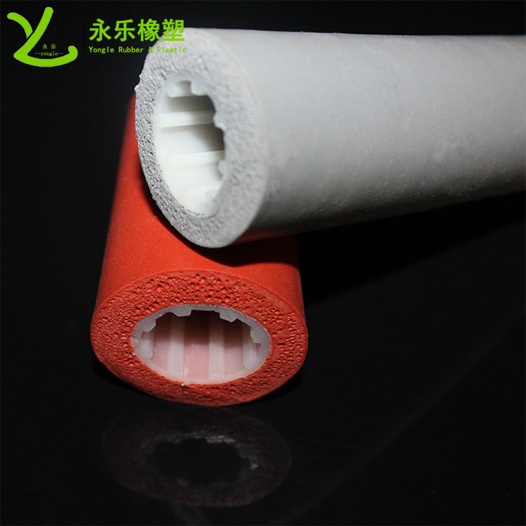 東麗復合發(fā)泡硅膠管，耐高溫發(fā)泡硅膠管，保溫發(fā)泡硅膠管