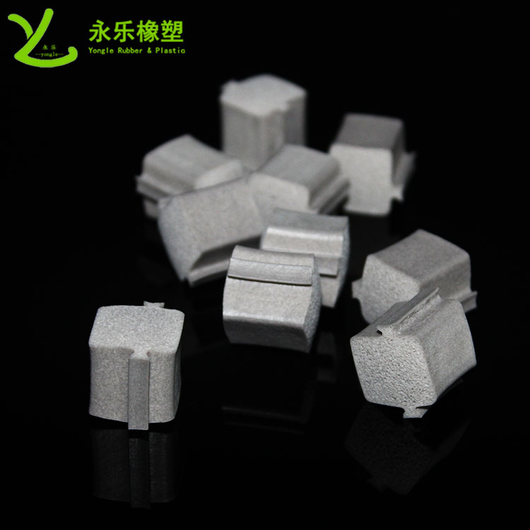 模壓硅膠發(fā)泡，模壓硅膠發(fā)泡件，定制模壓硅膠發(fā)泡，細(xì)孔模壓硅膠發(fā)泡